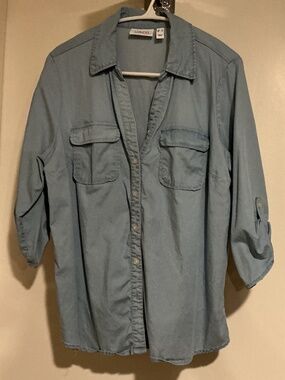 Denim & Co. button denim shirt, size medium, color blue